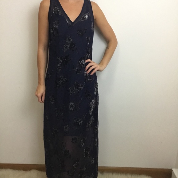 Anthropologie Dresses & Skirts - NWT HD in Paris Anthro Burnout Velvet Floral Dress